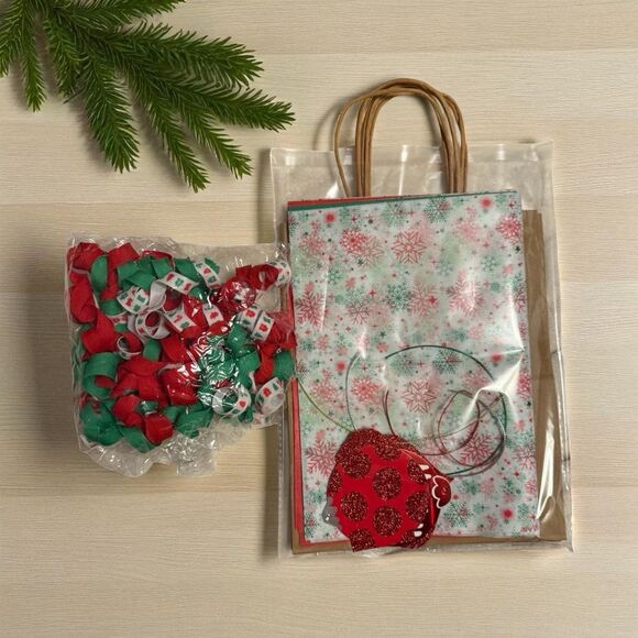 Set of 4 - Festive All in One Gift Bag Set- 4 Count - Picture 3 of 3